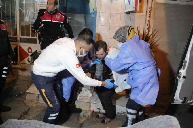 Pansiyonda banyo sırası bekleme kavgası: 1 yaralı