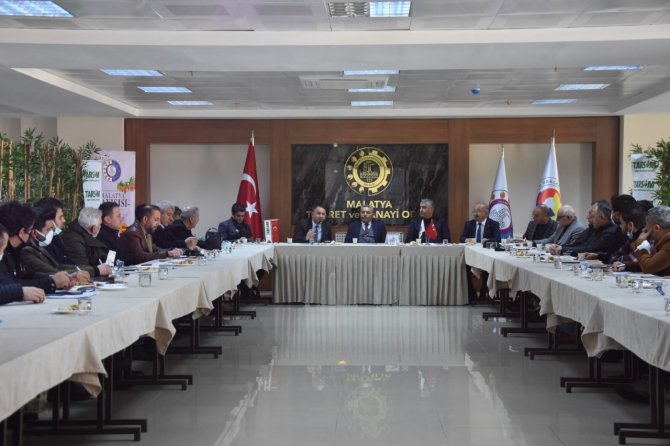 Sigorta sektörünün sorunları Bakan Nebati’ye iletildi