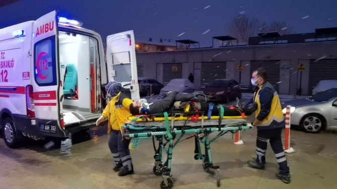 Bozcaada Kaymakamı ve eşi Bursa’daki kazada yaralandı