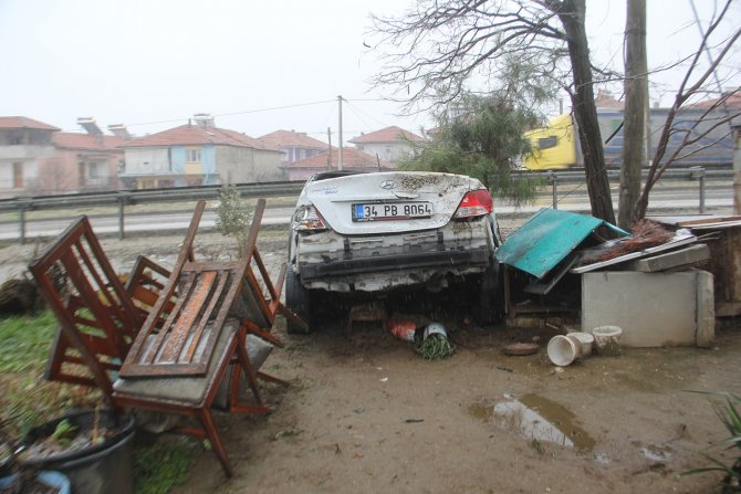 Kontrolden çıkan otomobil takla attı: 1 yaralı