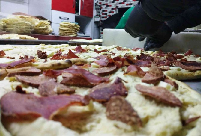 Osmanlı’dan günümüze uzanan lezzet "Yağ Somunu”