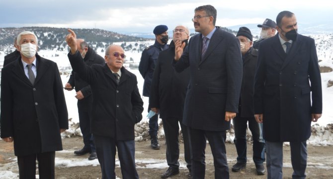 Vali Çelik Tavşanlı’da yapılan yatırımları yerinde inceledi