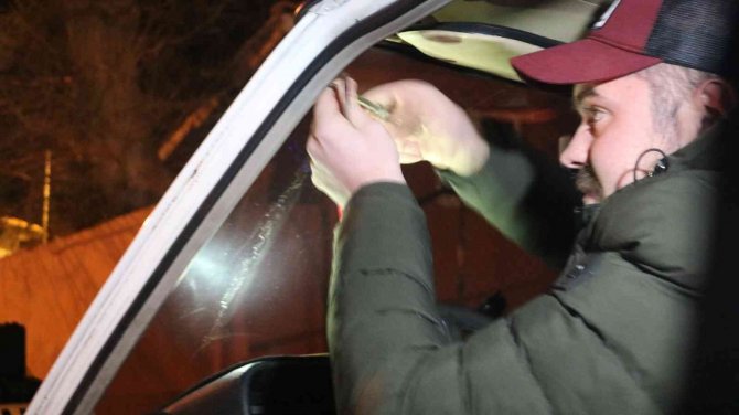 Alkollü sürücüler polislere zor anlar yaşattı