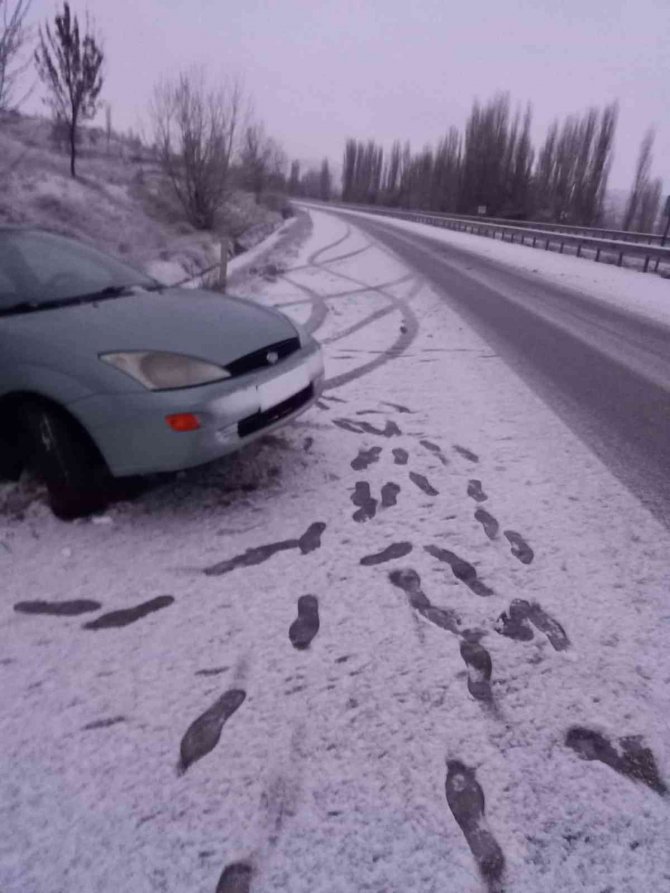 Kar kazaları da beraberinde getirdi