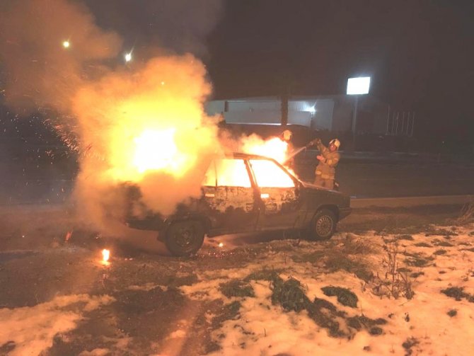 Araç yandı şoförü kayıp