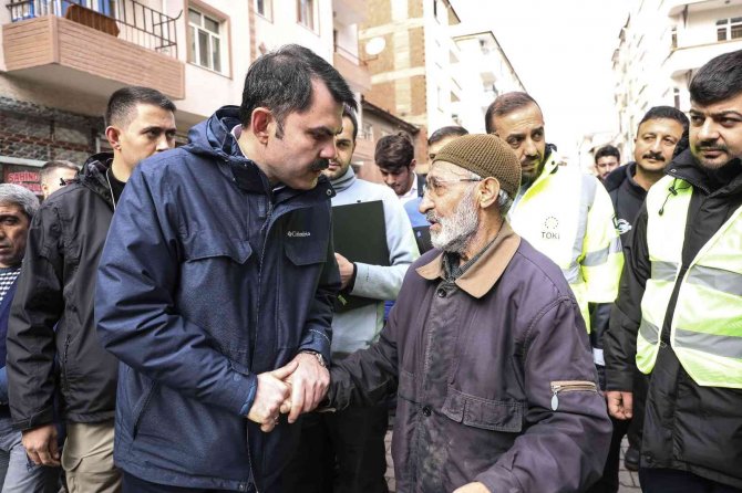 Bakan Kurum’dan videolu “Elazığ depremi” mesajı