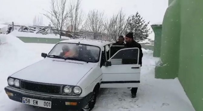 Ekipler 9 aylık bebek için seferber oldu