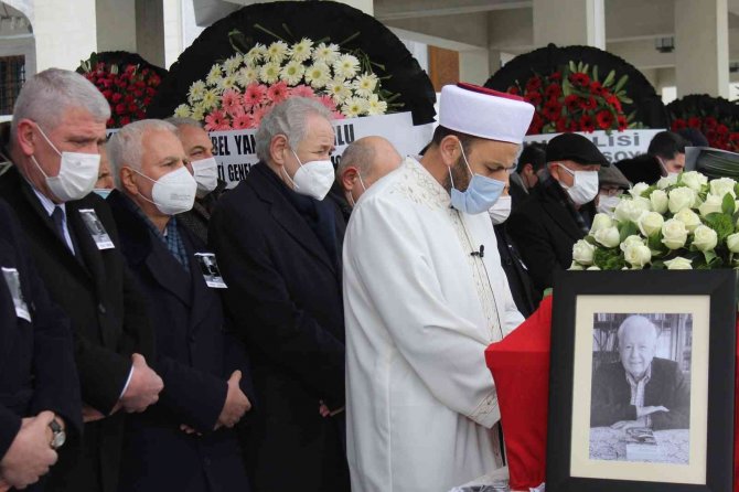 Eski müsteşar Mukadder Sezgin son yolculuğa uğurlandı