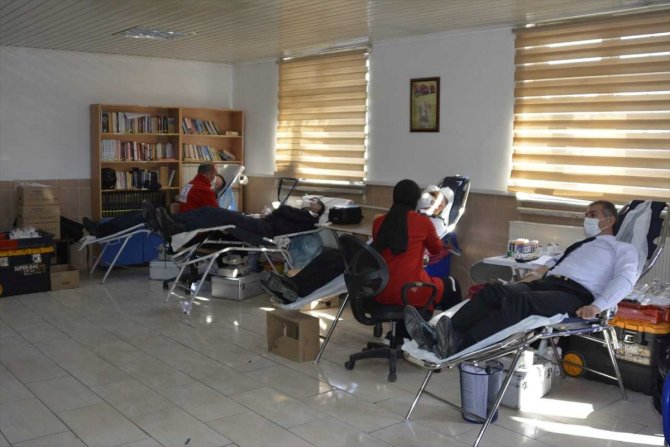 Kırşehir'de jandarma personeli kan bağışında bulundu