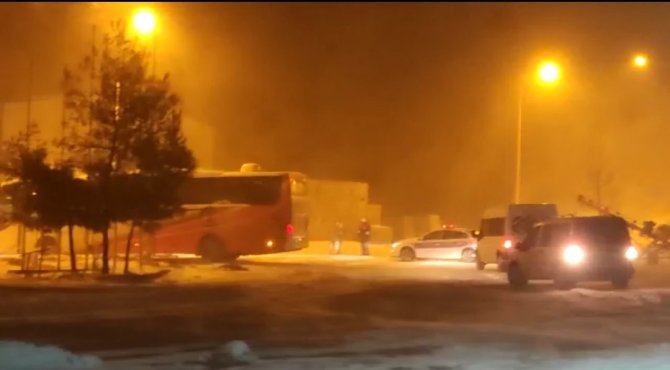 Mazıdağı-Derik yolu tipi nedeniyle ulaşıma kapatıldı