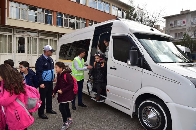 Ankara Büyükşehir, 2 bin 166 öğrenciye servis ücreti desteği sağlayacak