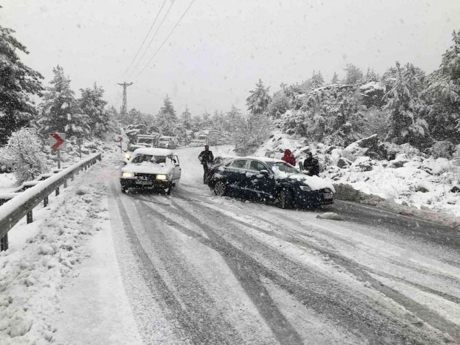 Antalya-Konya karayolunda ağır tonajlı araçların geçişine izin verilmiyor