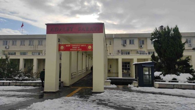 BAE ajanı olduğu iddiasıyla tutuklanan ve tahliye edilen sanığın ev hapsi kaldırıldı