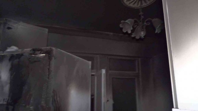 Ev yangını: 6 kişilik aile ölümden döndü