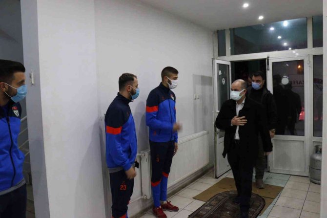 Kars’ta şehit Emniyet Müdürü Okkan için Mevlid-i Şerif okutuldu