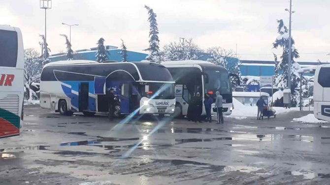 TEM otoyolunun açılmasıyla otobüsler yolculuklarına devam etti