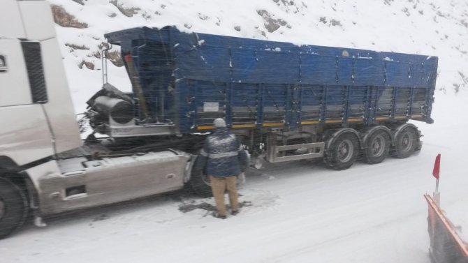 Antalya-Konya karayolu 21 saat sonra trafiğe açıldı