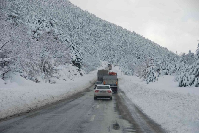 Antalya-Konya karayolu 21 saat sonra trafiğe açıldı