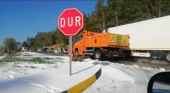 Göcek Tüneli’nde trafik akışı durdu