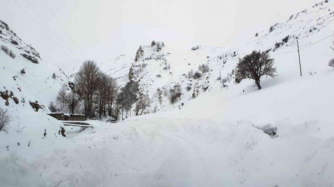 Gümüşhane’de ekiplerin 11 saatlik zorlu mesaisi