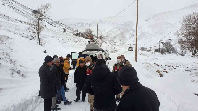 Gümüşhane’de ekiplerin 11 saatlik zorlu mesaisi