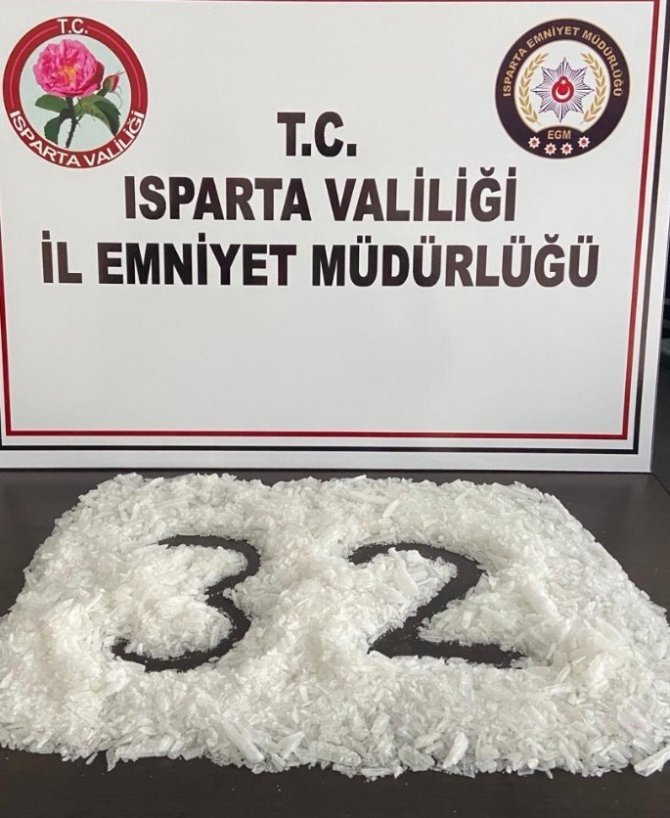 Isparta’da 24 uyuşturucu operasyonunda 39 gözaltı