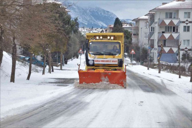 Muğla’da kar yağışının etkileri kalktı