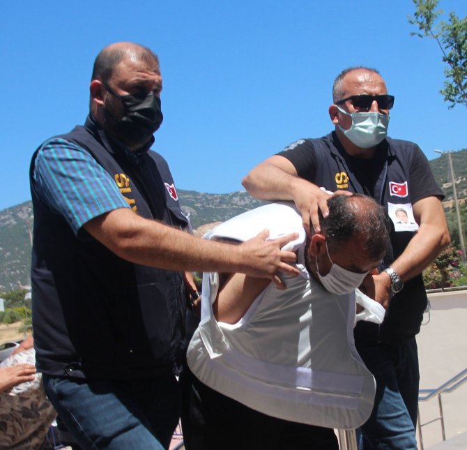 Şehit babası Yangöz: "Şehidin kanı yerde kalmayacak"