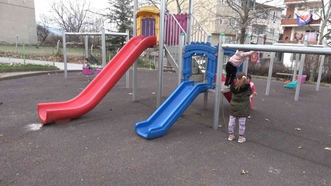 Acılı anne: "Oğlum kasten yakıldı"