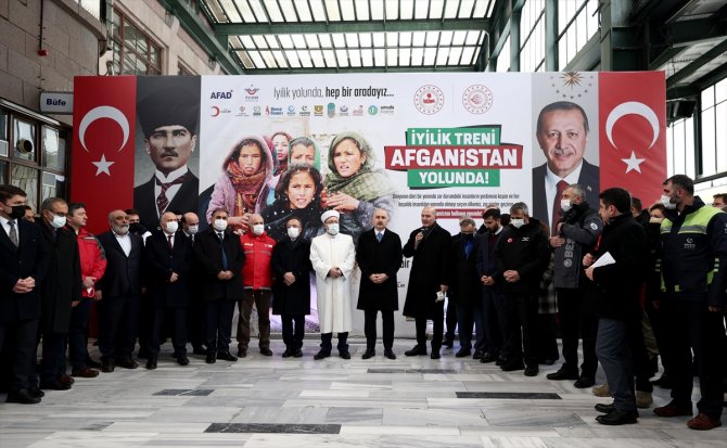 Afganistan'a 750 ton malzeme taşıyan "İyilik Treni" Ankara'dan yola çıktı