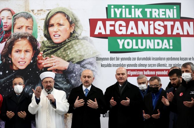 Afganistan'a 750 ton malzeme taşıyan "İyilik Treni" Ankara'dan yola çıktı