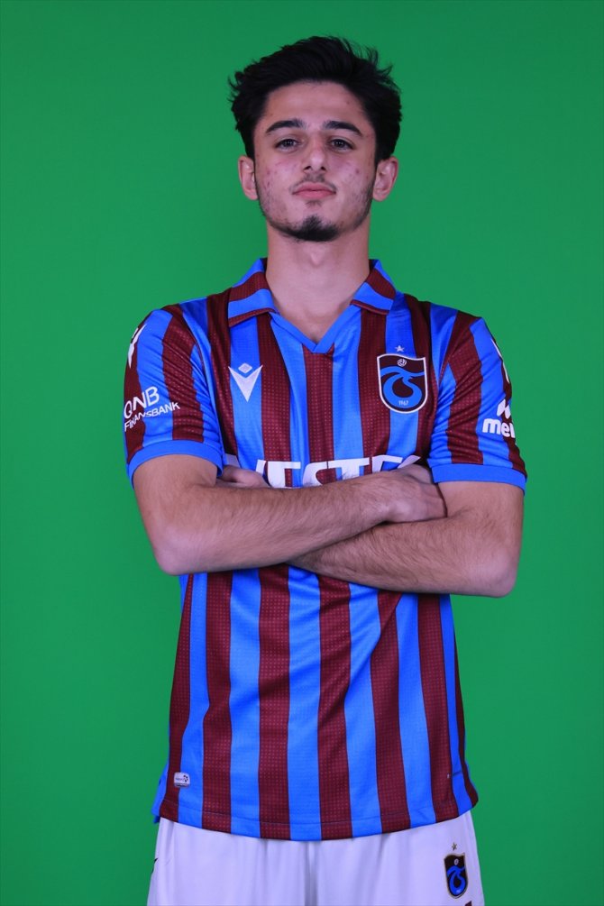 Trabzonspor, Batuhan, Taha ve Kerem ile sözleşme imzaladı