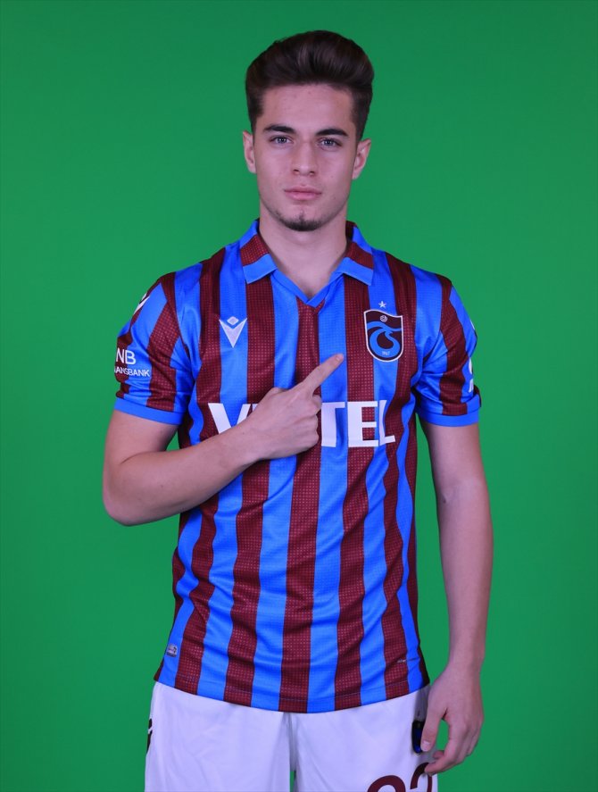 Trabzonspor, Batuhan, Taha ve Kerem ile sözleşme imzaladı