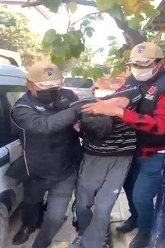 Şehit mezarlarına çirkin saldırı yapan zanlı, duruşma salonunda da şehide küfür etti