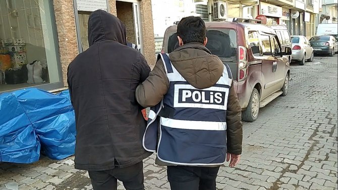 Malkara’da çöp konteynerlerinin kapaklarını çalan bir kişi tutuklandı