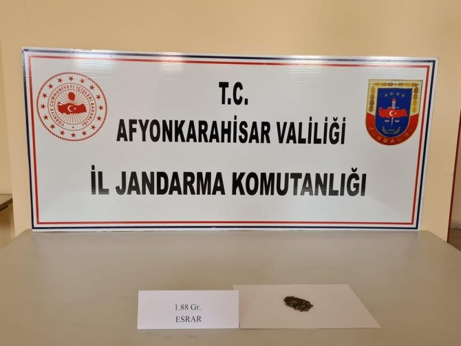 Otobüste uyuşturucuyla yakalandı