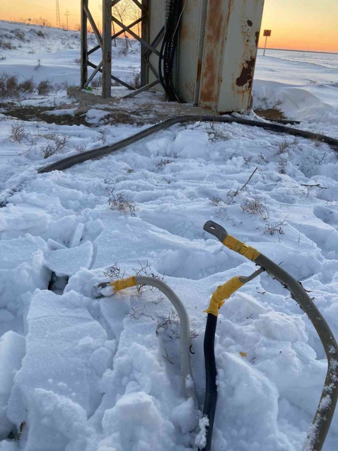 3 hırsızlık şüphelisi, 8’inci soygunda suçüstü yakalandı