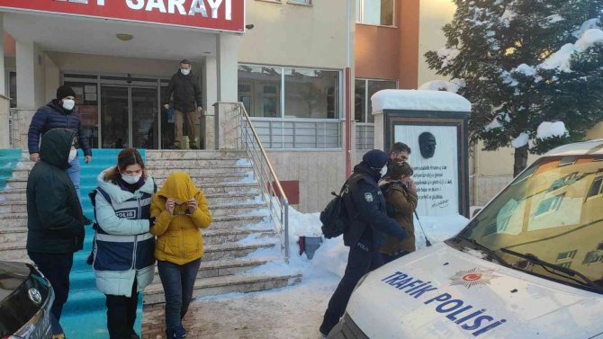 Konya’da fuhuş operasyonu: 5 tutuklama
