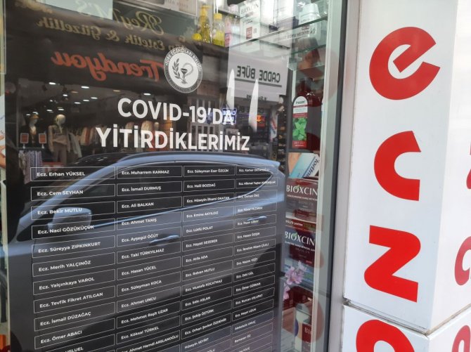Koronadan ölen eczacılar, eczanelerde anılıyor