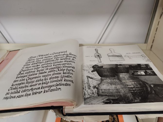 1900’lü yıllarda elle yazılan tezler akademik çalışmalara örnek oluyor