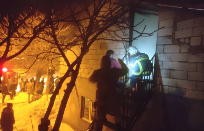 Alev alan tütünler küle döndü