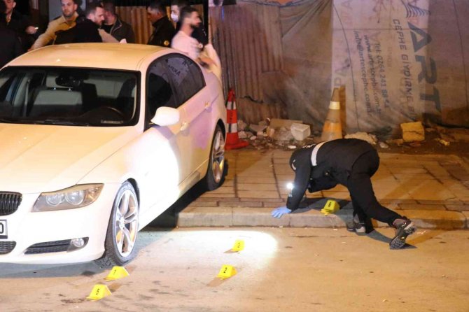 Alkollü eğlence mekanında dehşet: 3 yaralı