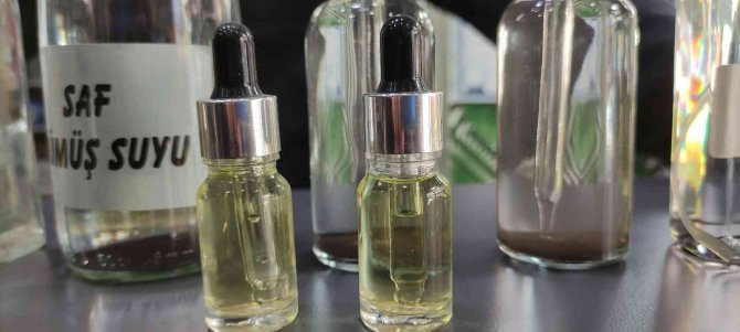 Altını toz hâline getirip kralların suyunu yaptı