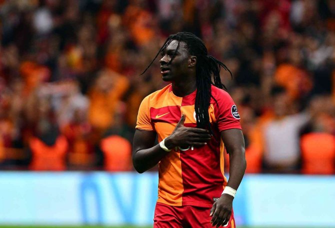 Bafetimbi Gomis yeniden Galatasaray’da