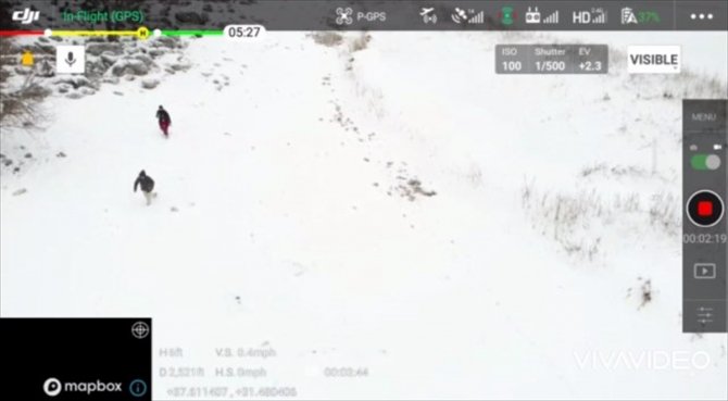 Beyşehir Gölü'ndeki adada mahsur kalan besicilere ihtiyaçları drone ile ulaştırıldı