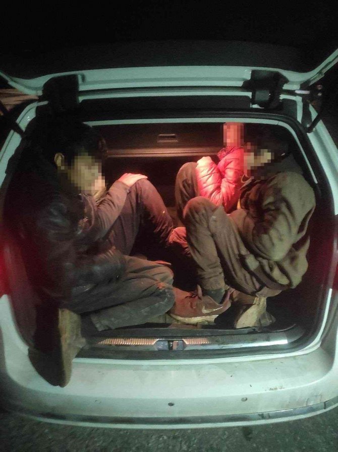 22 kaçak mülteci yakalandı