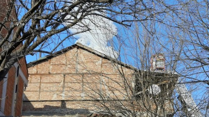 Çatı yangınında can pazarı