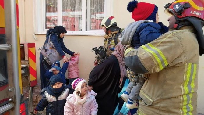 Çatı yangınında can pazarı