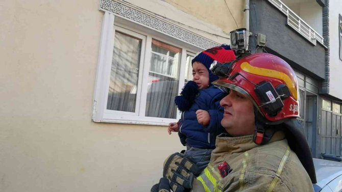 Çatı yangınında can pazarı