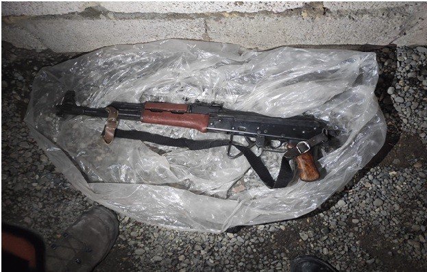 Iğdır’da silah, 28 adet sikke ve uyuşturucu ele geçirildi